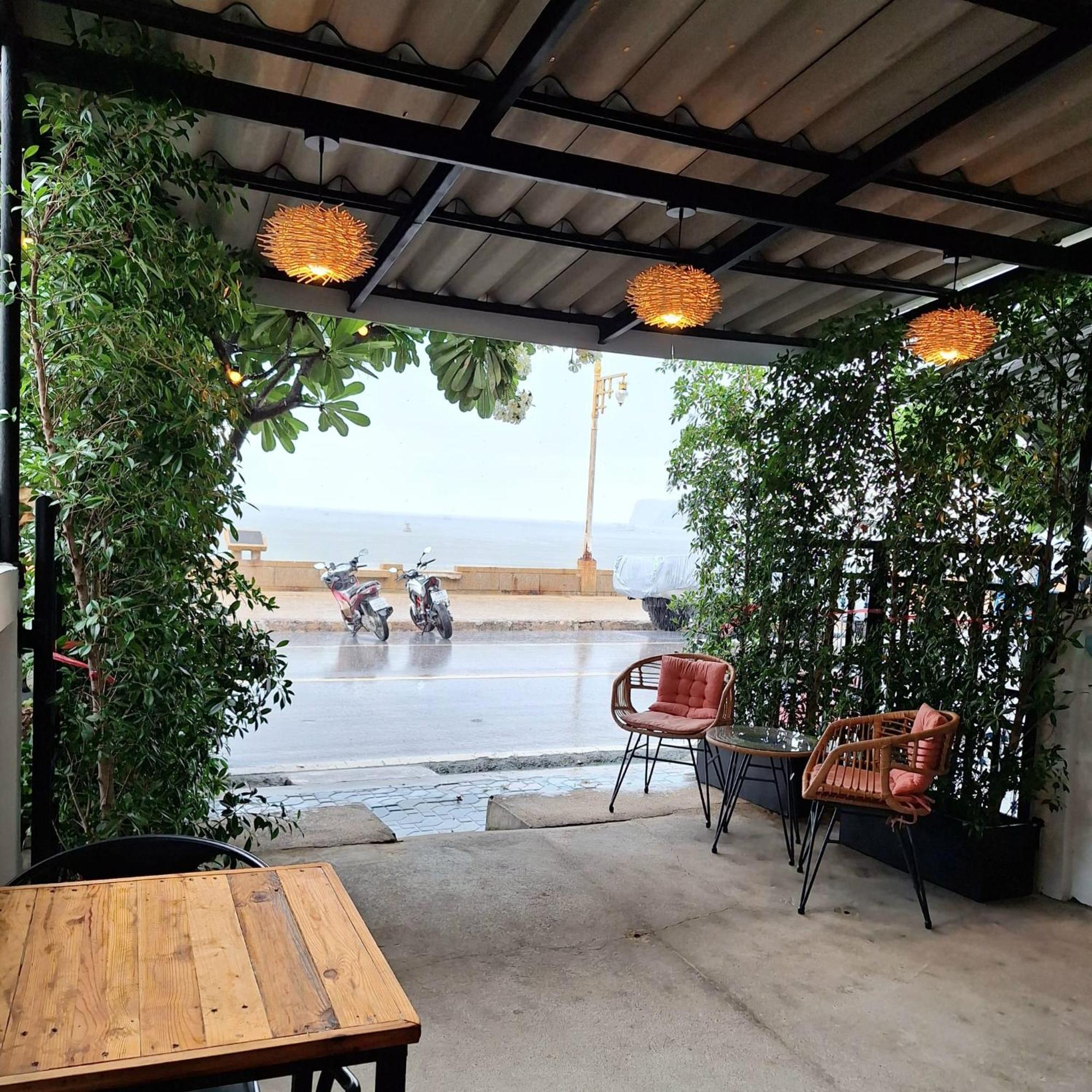 Jungle Cafe And Guesthouse Prachuap Khiri Khan Exterior foto